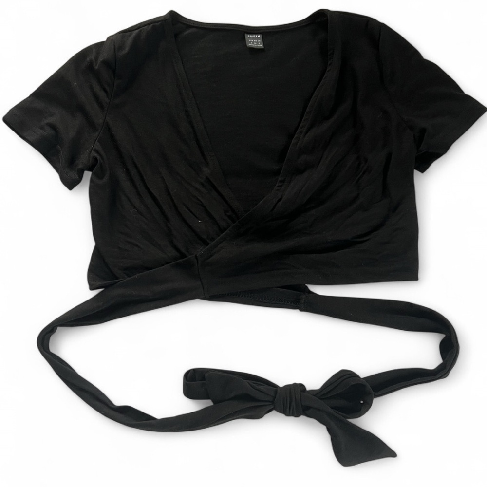 SHEIN Classic Black Top